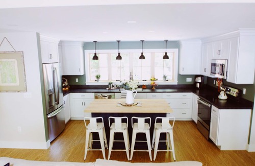 Nobleboro House | Lakefront Midcoast Maine retreat-Damariscotta Lake