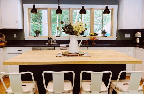 Nobleboro House | Lakefront Midcoast Maine retreat-Damariscotta Lake