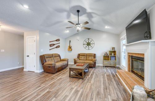 Milledgeville House | Lakefront Milledgeville Home with Private Dock!