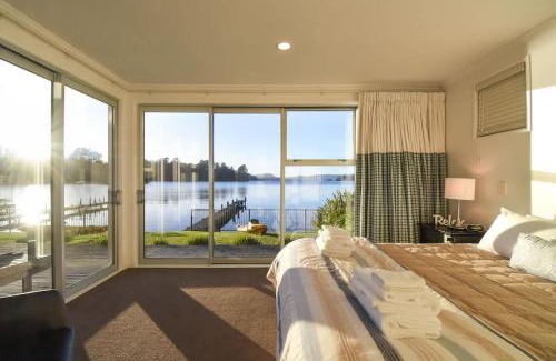 Okere Falls House | Lakefront Oasis