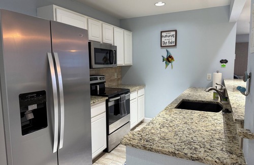 Osage Beach Condo | Lakefront Parkview Bay Condo/Amazing Views/Boat Slip
