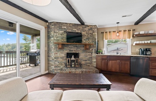 Mount Juliet House | Lakefront property with 7 bedrooms