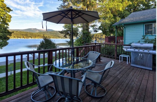 Liberty Lake House | Lakefront Retreat