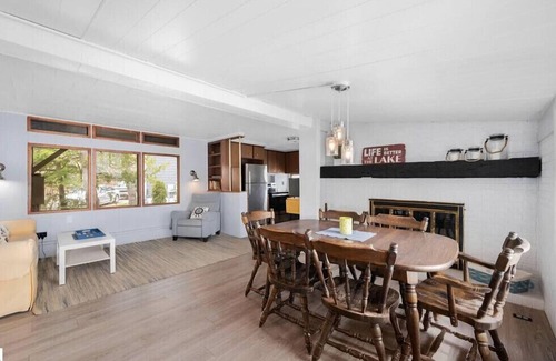 Traverse City Cottage | LAKEFRONT RETREAT WITH KAYAK AND PADDLE BOARDS, LONG LAKE, TRAVERSE CITY