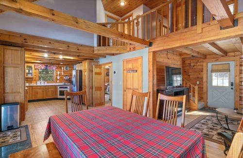 Sanbornton House | Lakefront w/Private Beach - Luxury Log House!