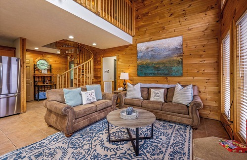 Sevierville Cabin | Lakefront with Dock! Hot Tub! Firepit! Pool Table! Mountain View! Pets!