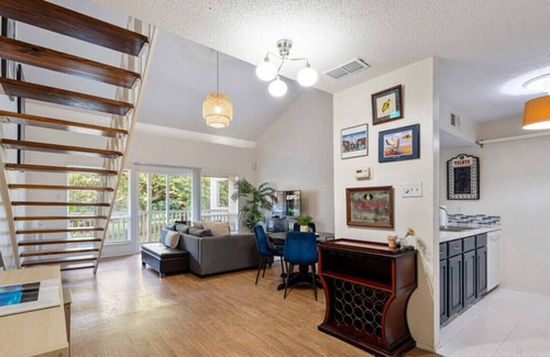 Riverside Apartment | Lakeshore #27 xxxxxx