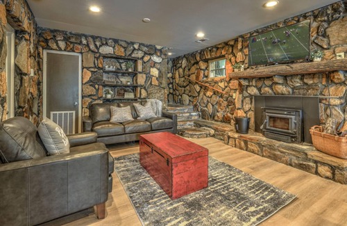 Morganton House | Lakeshore Lodge by Escape to Blue Ridge