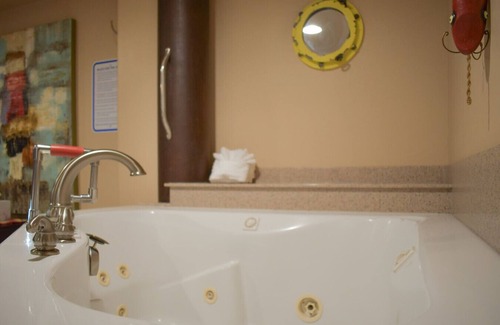 Homer Condo | Lakeshore Lodging Ocean Front Lodges