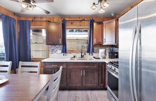 Big Bear Lake House | Lakeside #109