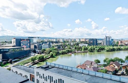 Cluj-Napoca Apartment | Lakeside Apartment By Iulius Mall