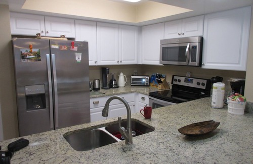 Gulf Gate Estates Condo | Lakeside Apartment in Sarasota, Los Lagos' Jewel 2/2 Mediterranean Luxury Look