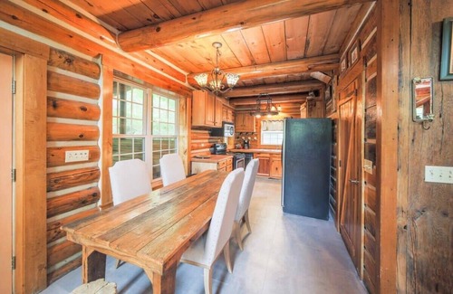 Mars Hill House | Lakeside Cabin - 2 Fireplaces-Hot Tub~Sauna~Games