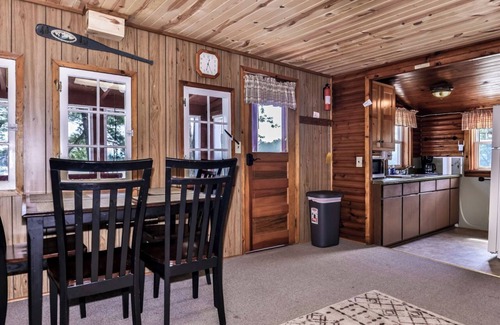 St Germain Cabin | Lakeside cabin in St.Germain