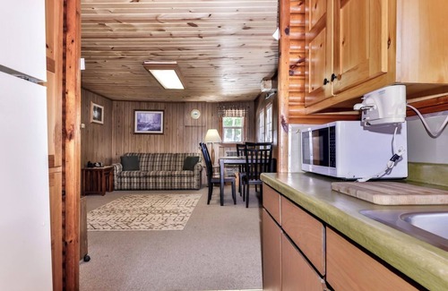 St Germain Cabin | Lakeside cabin in St.Germain
