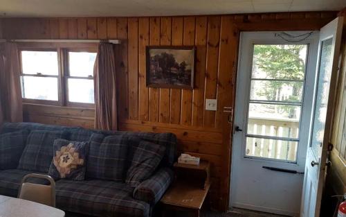 Tomahawk House | Lakeside Cabin Rental with a Boat Launch near Tomahawk, Wisconsin