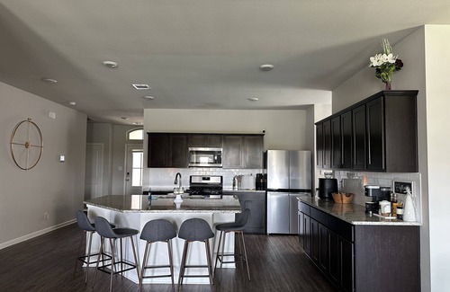 Slidell House | Lakeside Calm living, 25 mins from NEW ORLEANS