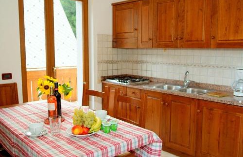 Molina di Ledro House | Lakeside Escape in Ledro