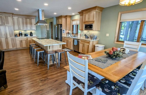 Wautoma House | Lakeside Escape/Ski Nordic Mt./lakefront cabin/pontoon rental/Pets/Hot Tub!