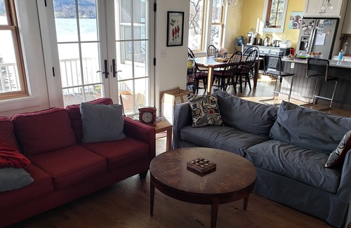 Cooperstown House | Lakeside home in Cooperstown, 15 minute walk to Induction