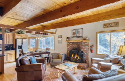 Boulder Bay Cabin | Lakeside in Bearadise by AvantStay | Gorgeous Mountain Cabin in Boulder Bay!