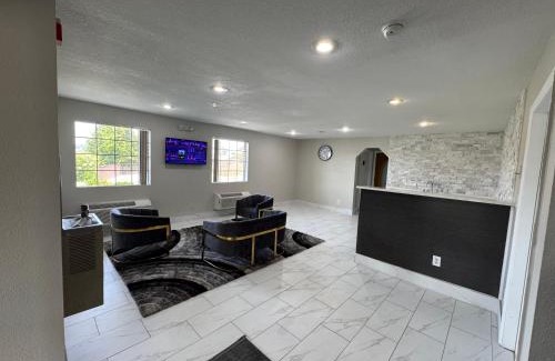Guntersville Hotel | Lakeside Inn