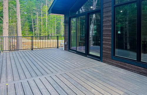 Land O Lakes House | Lakeside Lodge