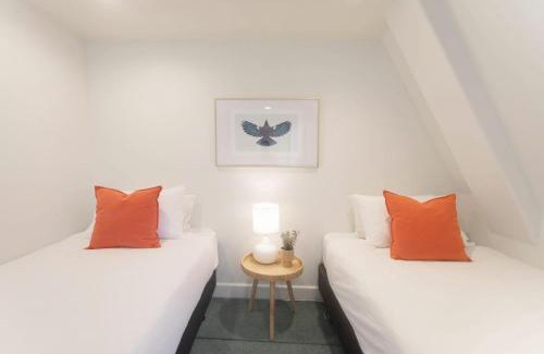 Rotorua Apartment | Lakeside Loft
