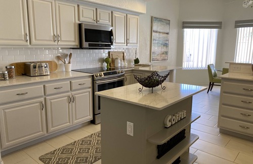 Lake Havasu City House | Lakeside Luxe - Private Pool Home