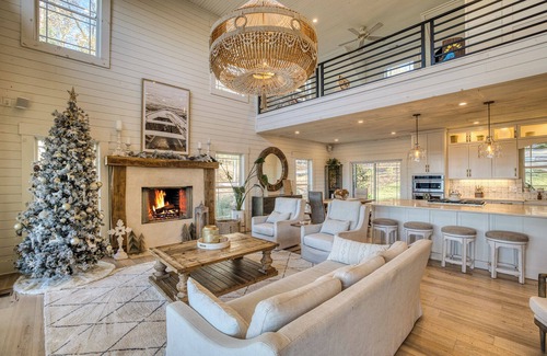 Morganton House | Lakeside Luxury with Infinity Pool Hot Tub Dock