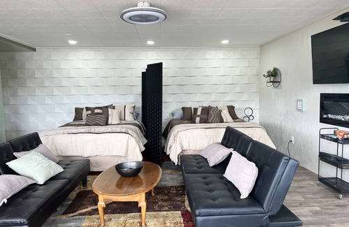 Wofford Heights Apartment | Lakeside retreat epic relaxation !