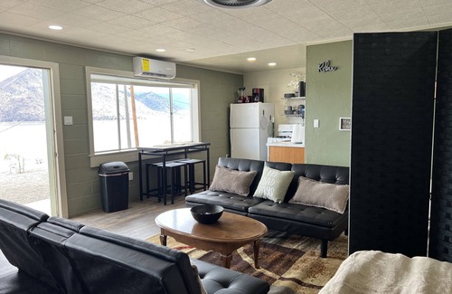 Wofford Heights Apartment | Lakeside retreat epic relaxation !