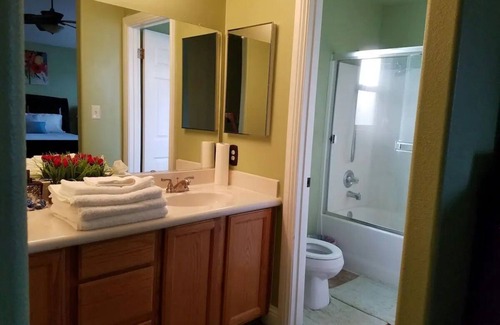 Greenacres Bed & Breakfast | Lakeside Serenity