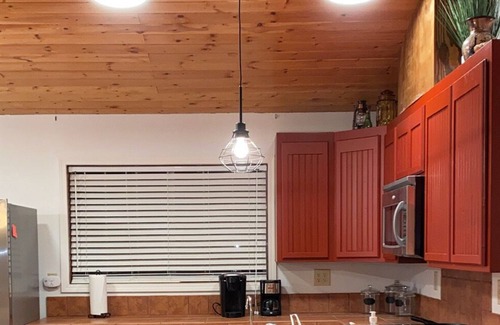Wofford Heights House | Lakeside Star Gazer's Retreat