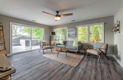 Mayhew House | Lakeside Story