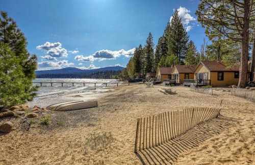 Tahoe Vista House | Lakeside Studio Steps from the Beach