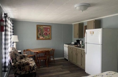 Holderness House | Lakeside Suite with full Kitchen