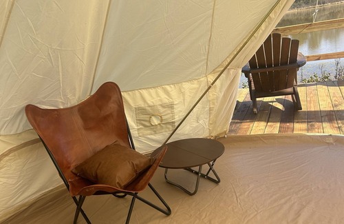Long Creek RV Rental | Lakeside Tent