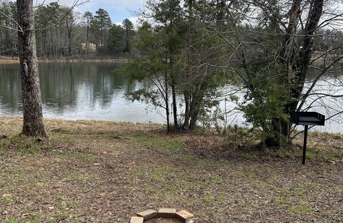 Long Creek RV Rental | Lakeside Tent