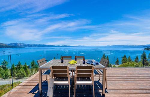 Tahoe Vista House | Lakeview by AvantStay Private Waterfront Cabin on Lake Tahoe w Hot Tub Views