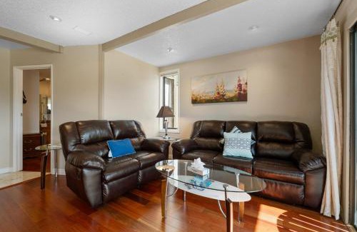 Boulder Bay House | Lakeview Condo - Lakefront Complex, Lake Views, Heated Pool
