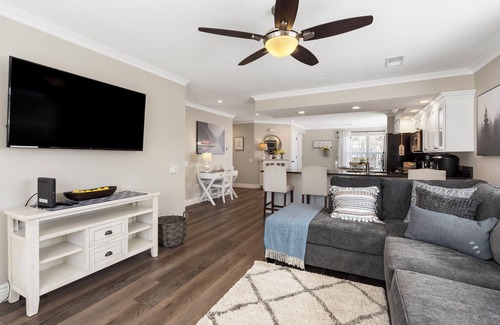 Table Rock Condo | Lakeview Enchantment | Balcony