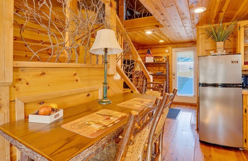 Rising Fawn Cabin | Lakeview Fishing Cabin