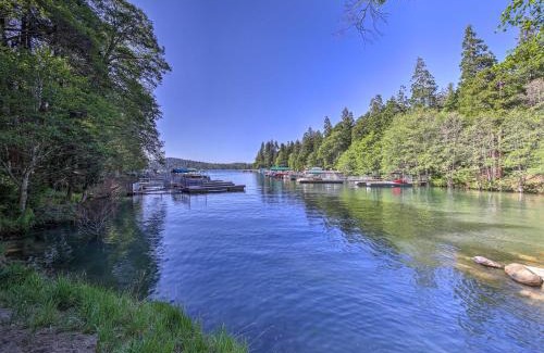 Cedar Glen House | Lakeview Lodge Fit for Groups Less Than 1 Mile to Lake!