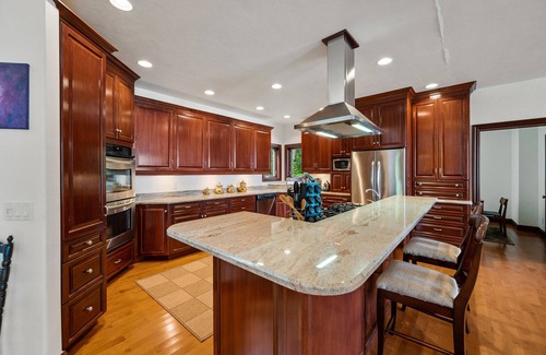 Sister Bay House | Lakeview OasisnFormerly Kinsey Bay Lakeshore Home