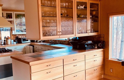 Carmel House | Lakeview Weekend Retreat