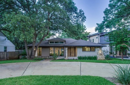 Lakewood House | Lakewood House with Pool/Spa