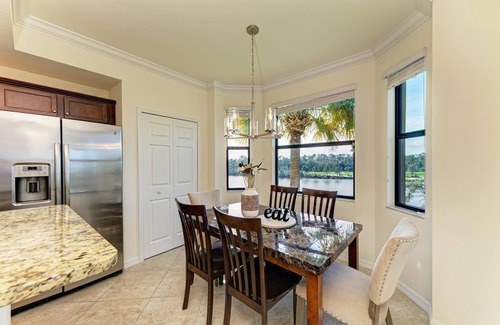 Lakewood Ranch Condo | Lakewood National Golfers Paradise plus King and Queen-size beds.