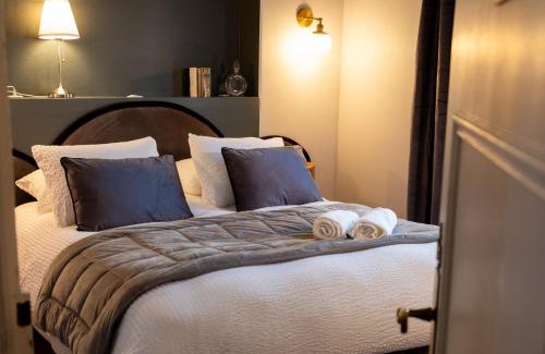 Quimper Bed & Breakfast | Lala Saul