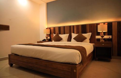 Pattikad Hotel | Lalys Residency